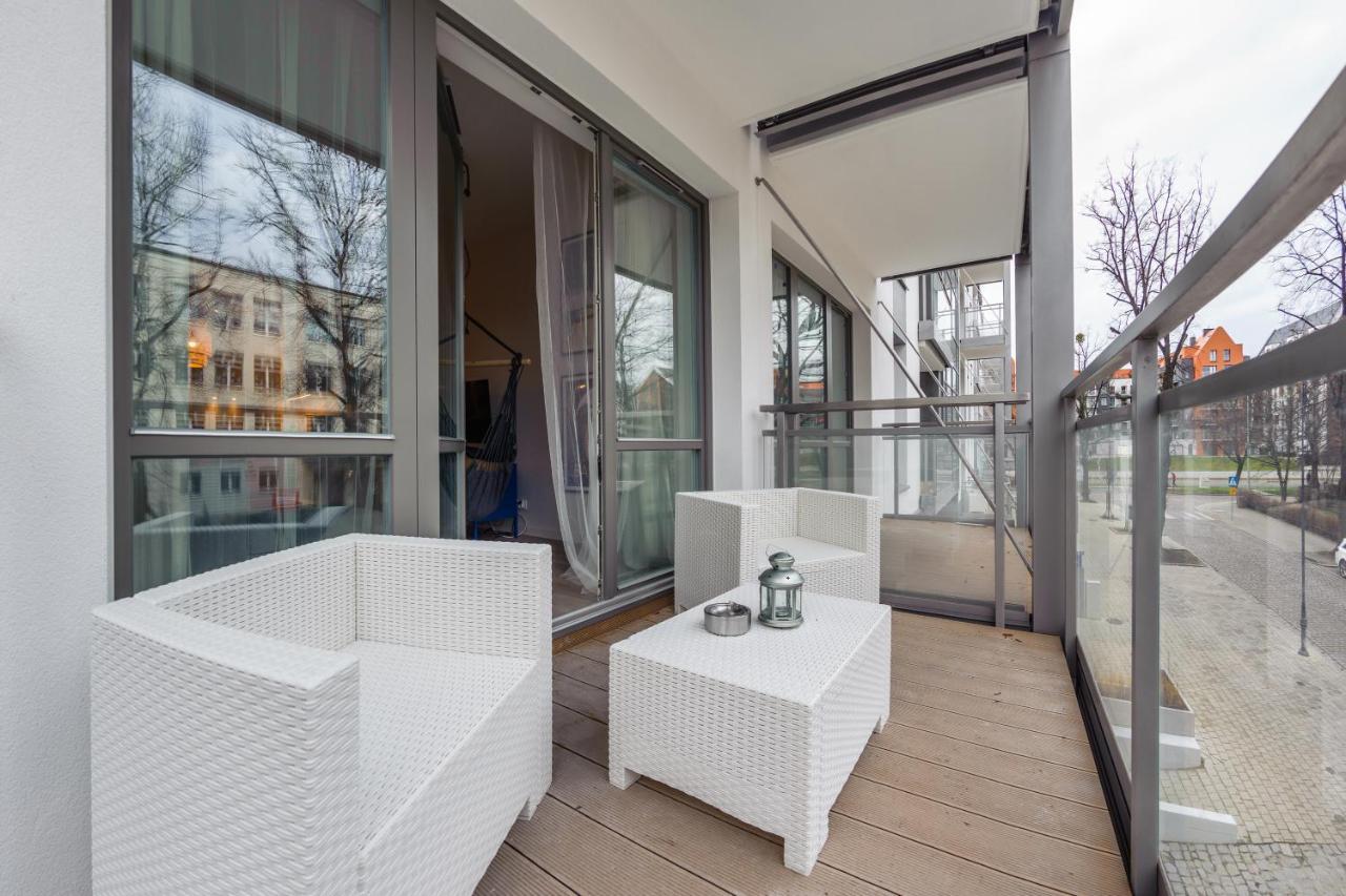 Apartamenty Sun & Snow Riverfront Danzica Esterno foto