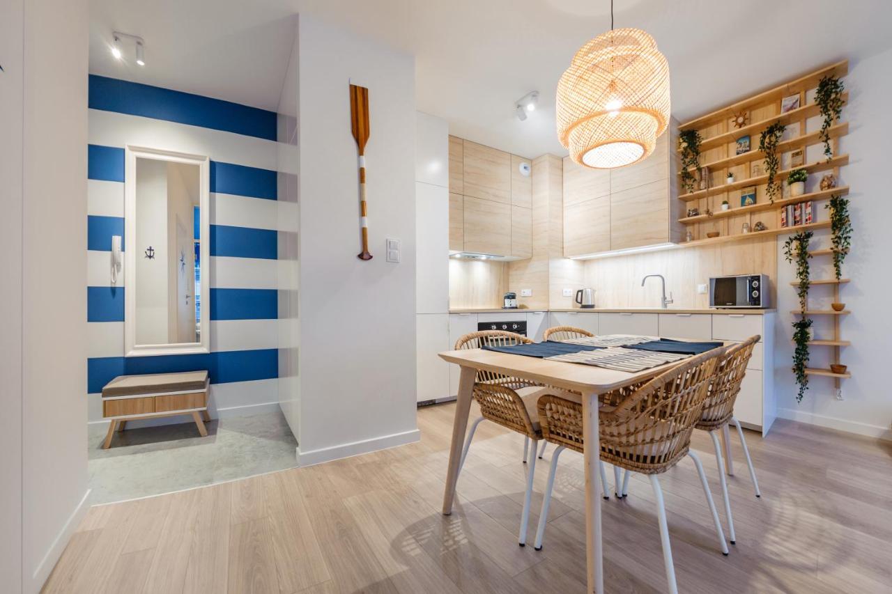 Apartamenty Sun & Snow Riverfront Danzica Esterno foto