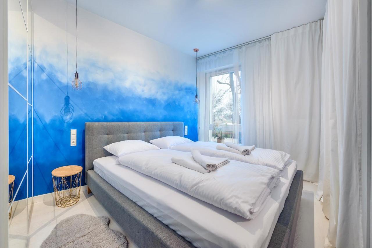 Apartamenty Sun & Snow Riverfront Danzica Esterno foto